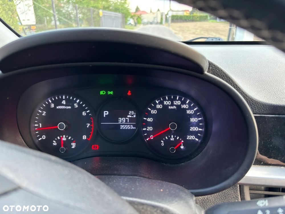 Kia Picanto 1.2 L - 8