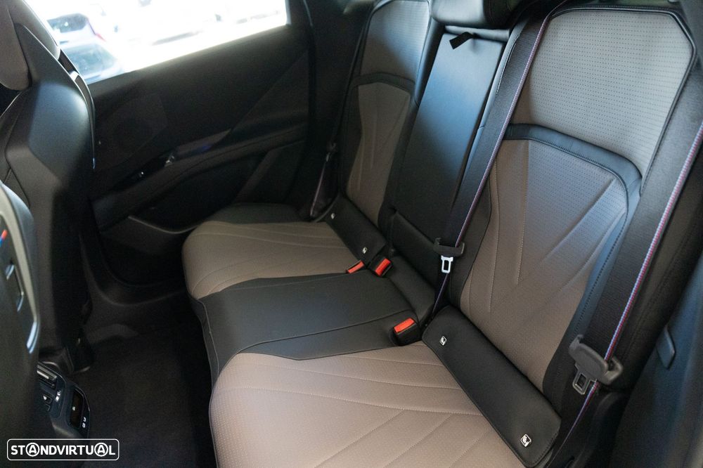 BMW iX3 50 xDrive Pack Desportivo M Pro - 61