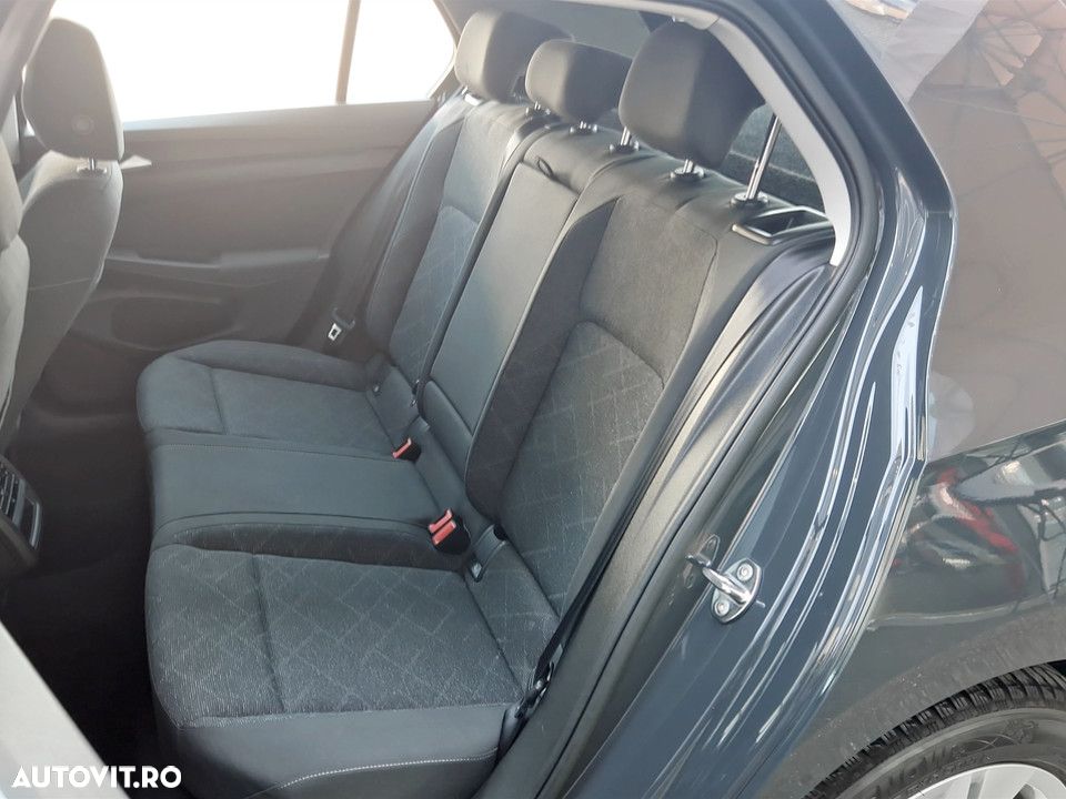 Volkswagen Golf 1.0 TSI Life - 15