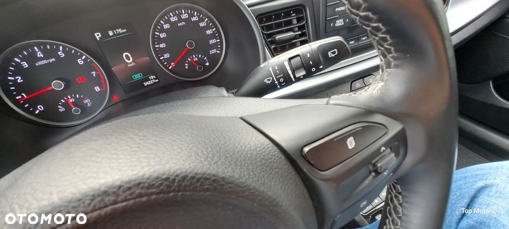 Kia Rio 1.0 T-GDI M DCT - 33