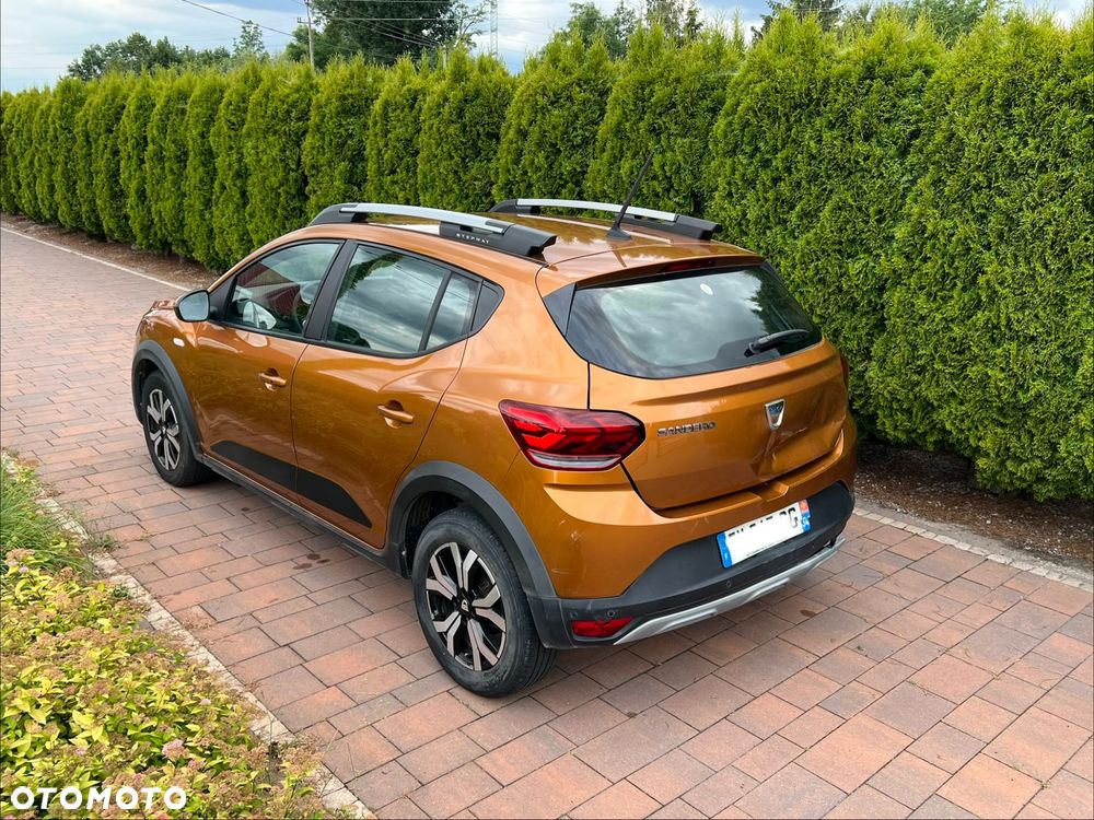 Dacia Sandero - 8