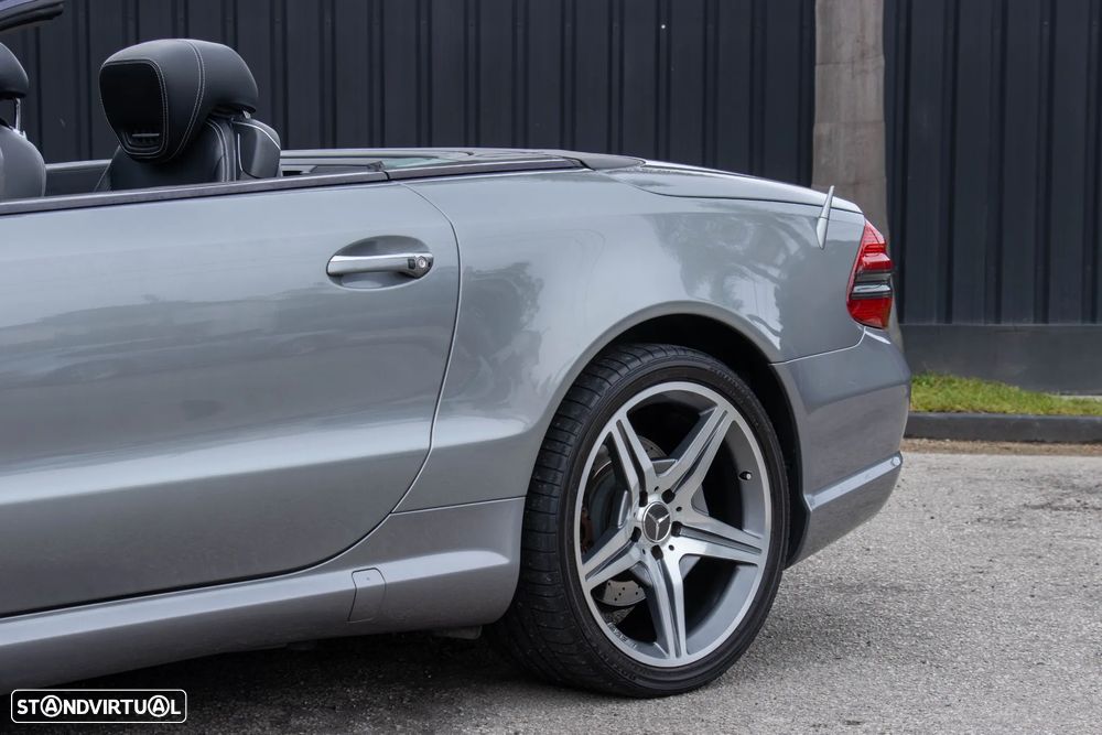 Mercedes-Benz SL 350 7G-TRONIC - 14