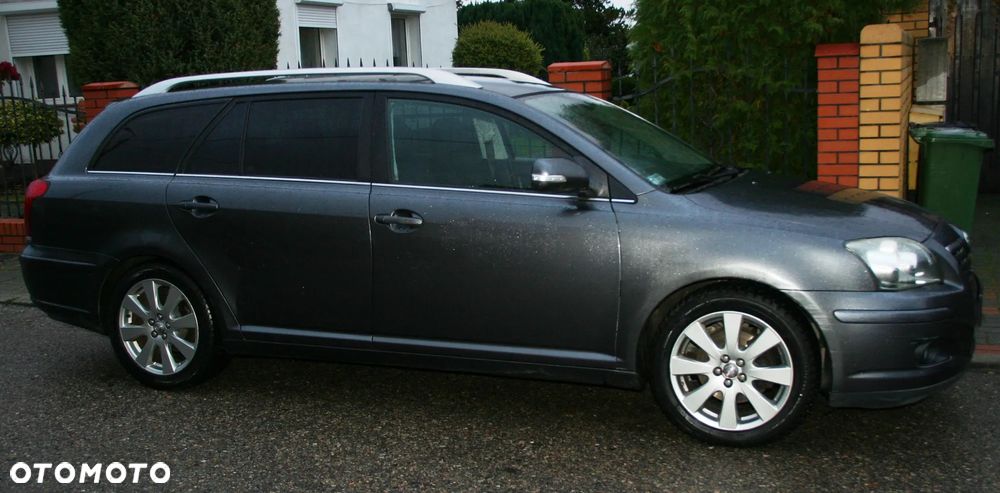 Toyota Avensis 2.0 D-4D Combi - 6