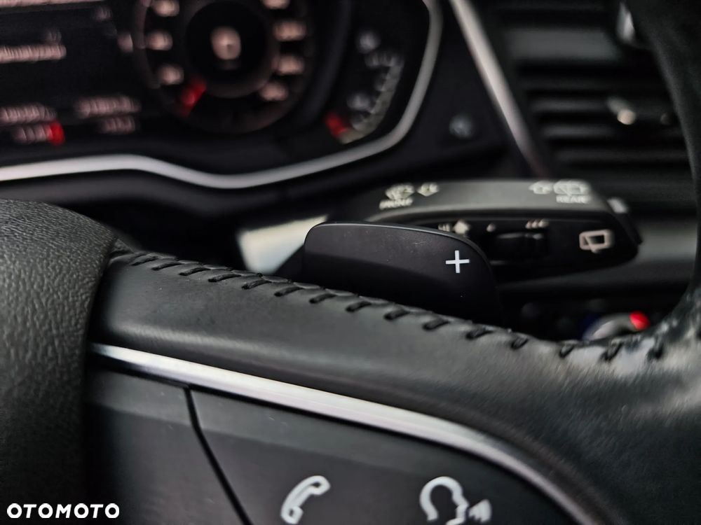 Audi Q5 40 TDI Quattro S tronic design - 27