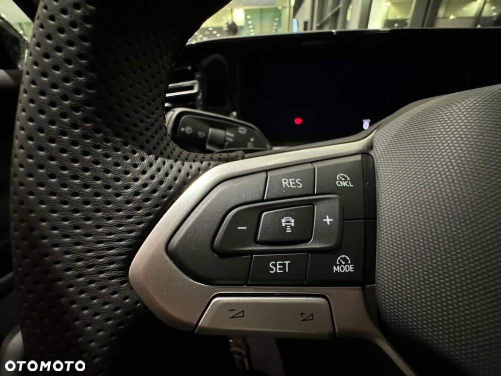Volkswagen Tiguan - 18
