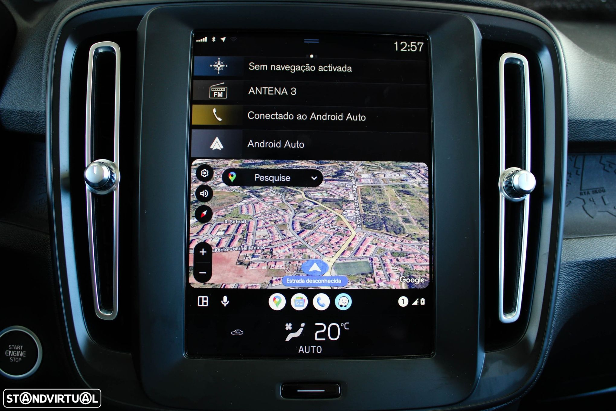 Volvo XC 40 1.5 T2 Momentum Core - 34