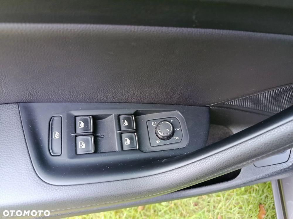 Volkswagen Passat 1.8 TSI BMT Highline DSG - 20
