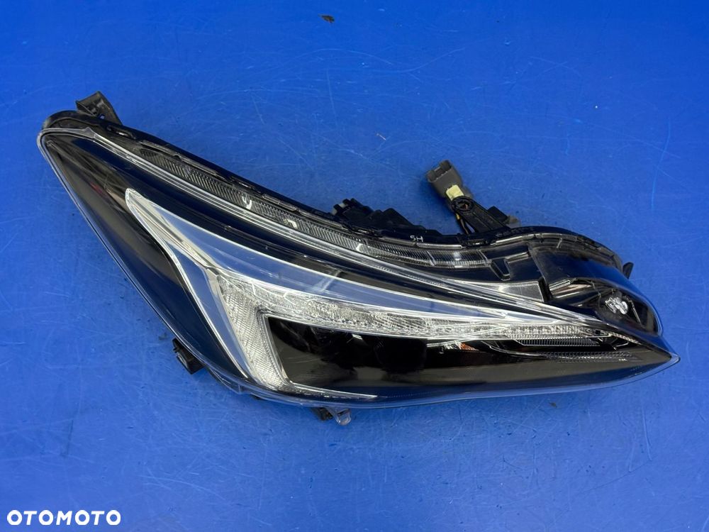 PRAWY FULL LED SUBARU XV LIFT EUROPA BDB ORYGINAŁ - 3