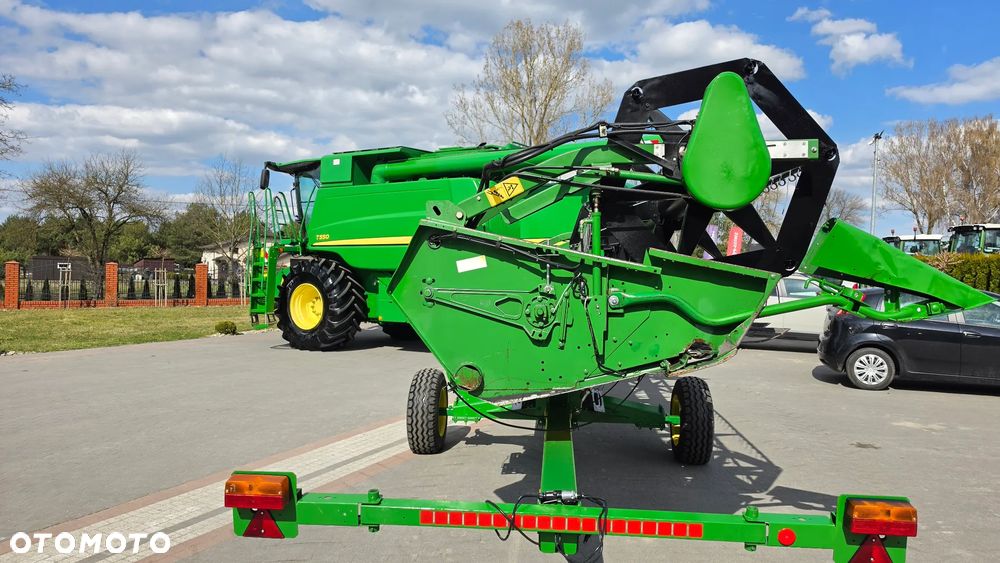 John Deere T550 Tylko 1460 Mtg 5.5m 618R Tucano 550  Kombajn do Zboża  Lexion 530 Tucano 450  Tucano 550 Lexion 520 JOHN 660 W650 T650 - 8