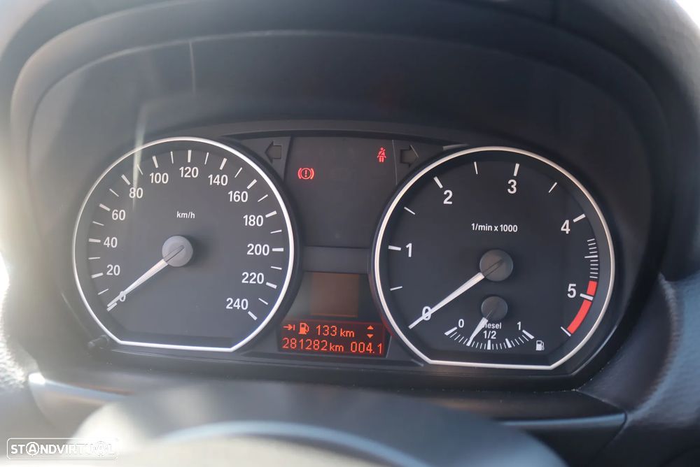 BMW 118 d - 4