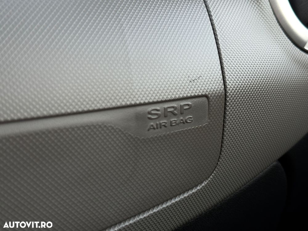 Dacia Logan 1.6 MPI Ambiance - 30