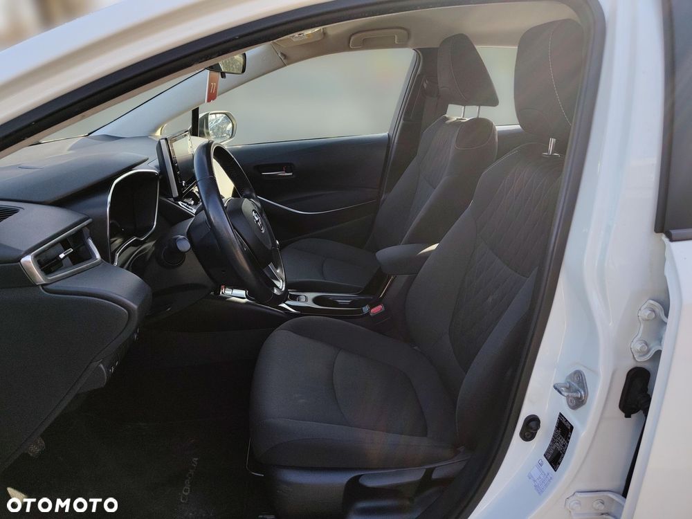 Toyota Corolla 1.6 Comfort - 16