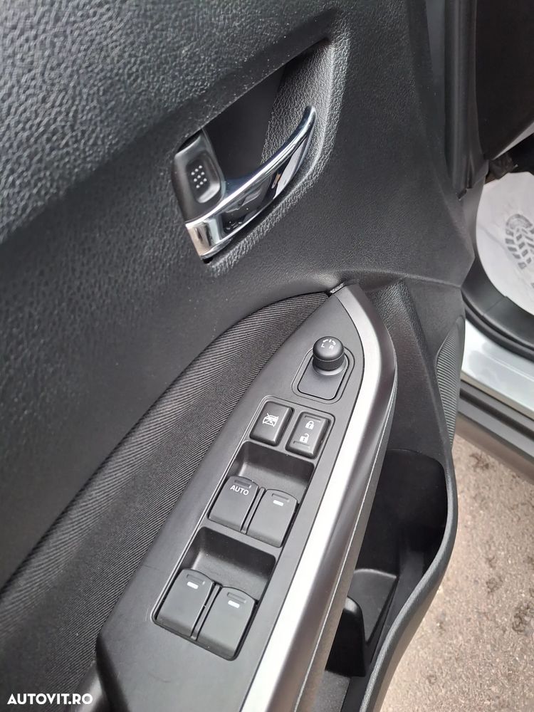 Suzuki Vitara 1.4 Boosterjet MHEV Passion - 11