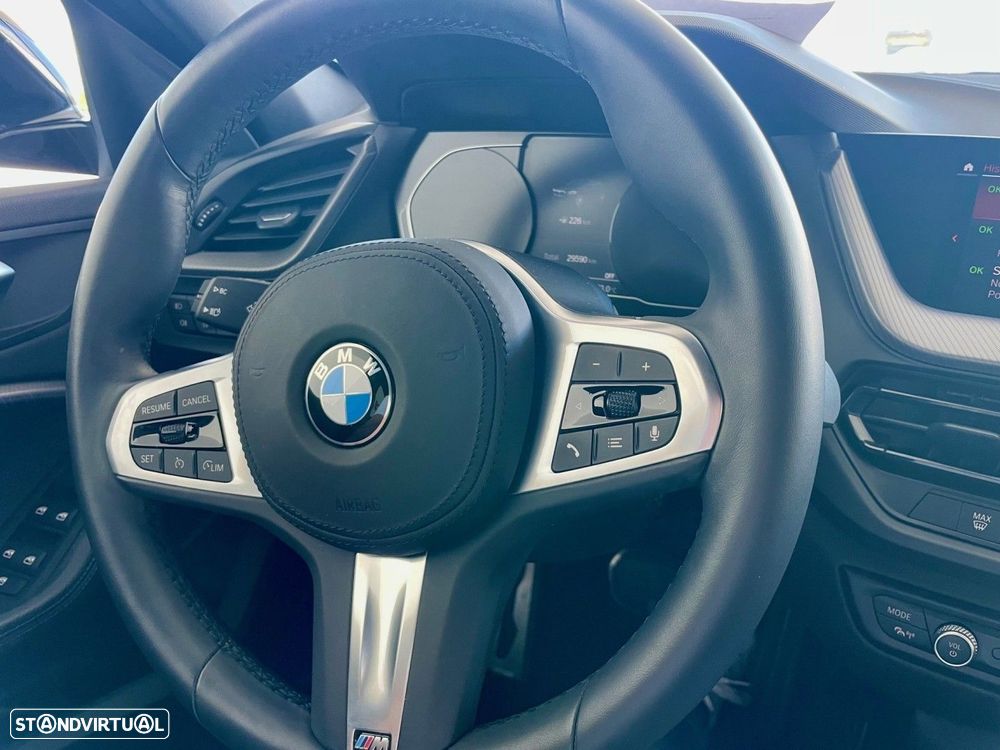BMW 116 d Pack Desportivo M Auto - 19