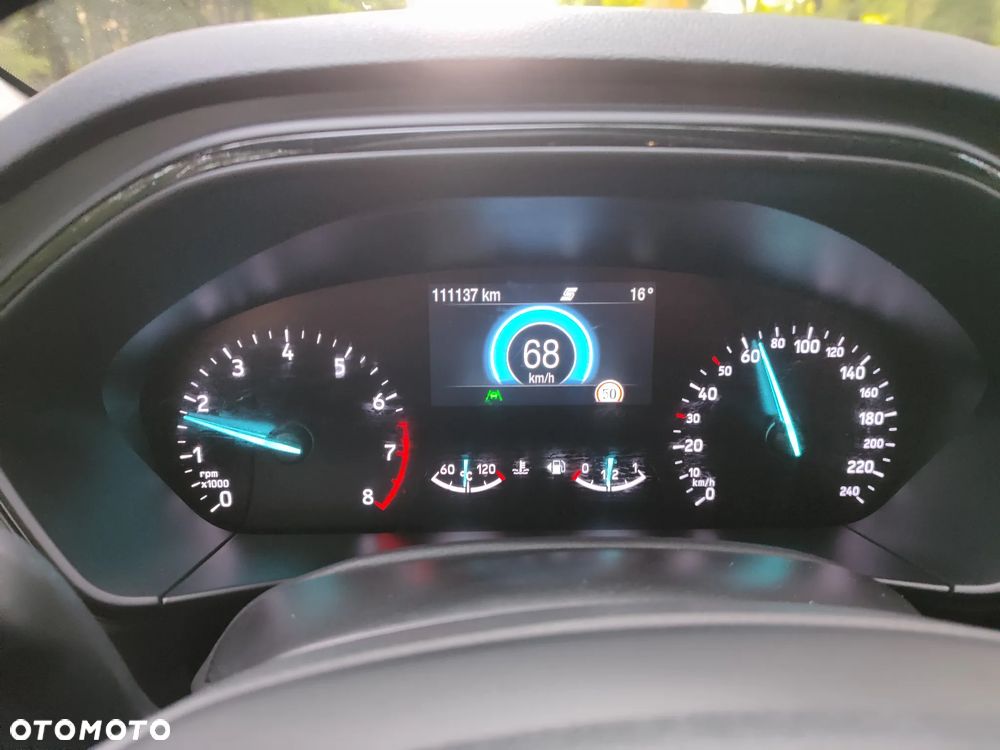 Ford Focus Turnier 1.6 EcoBoost Start-Stopp-System SYNC Edition - 20