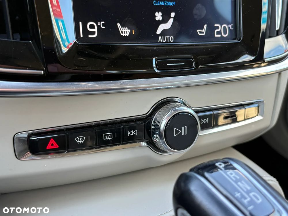 Volvo S90 D5 SCR AWD Inscription - 17