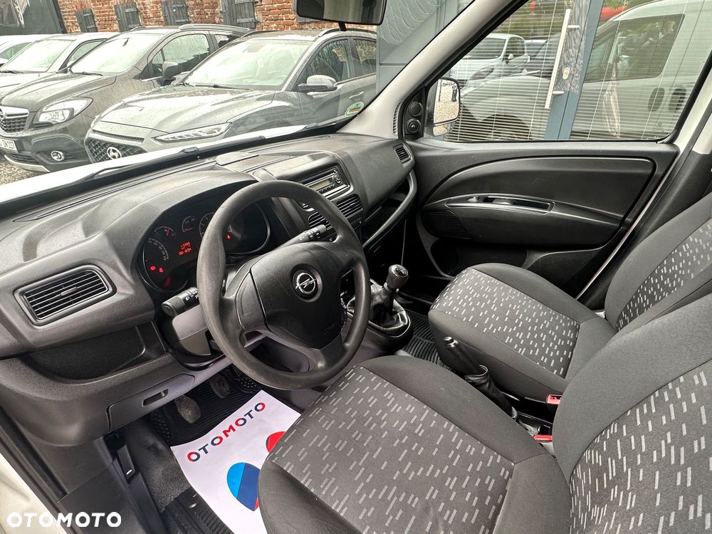 Opel Combo - 25