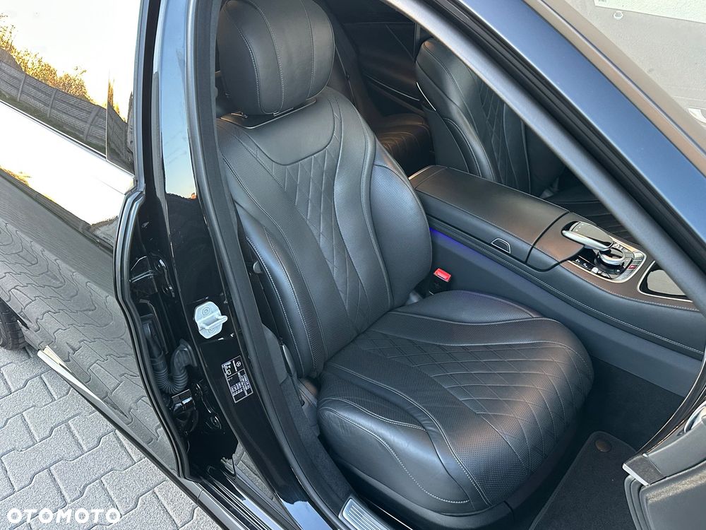 Mercedes-Benz Klasa S 560 4-Matic L 9G-TRONIC - 24