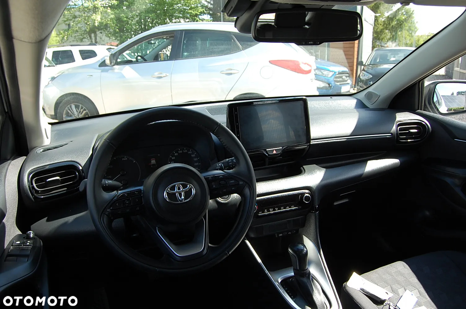 Toyota Yaris - 18