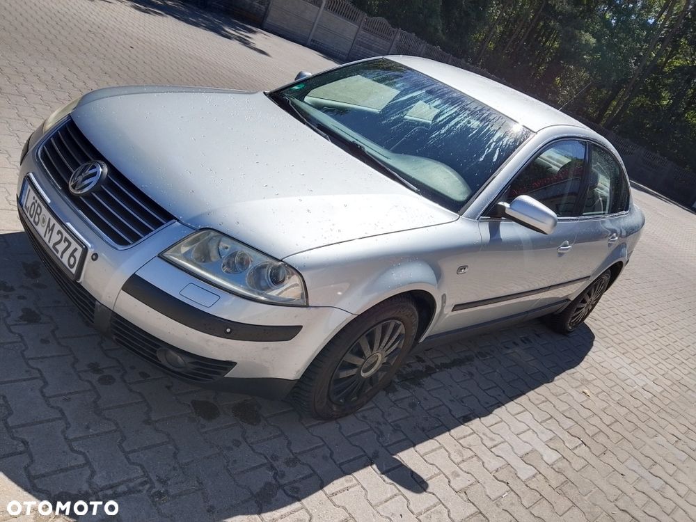Volkswagen Passat - 8