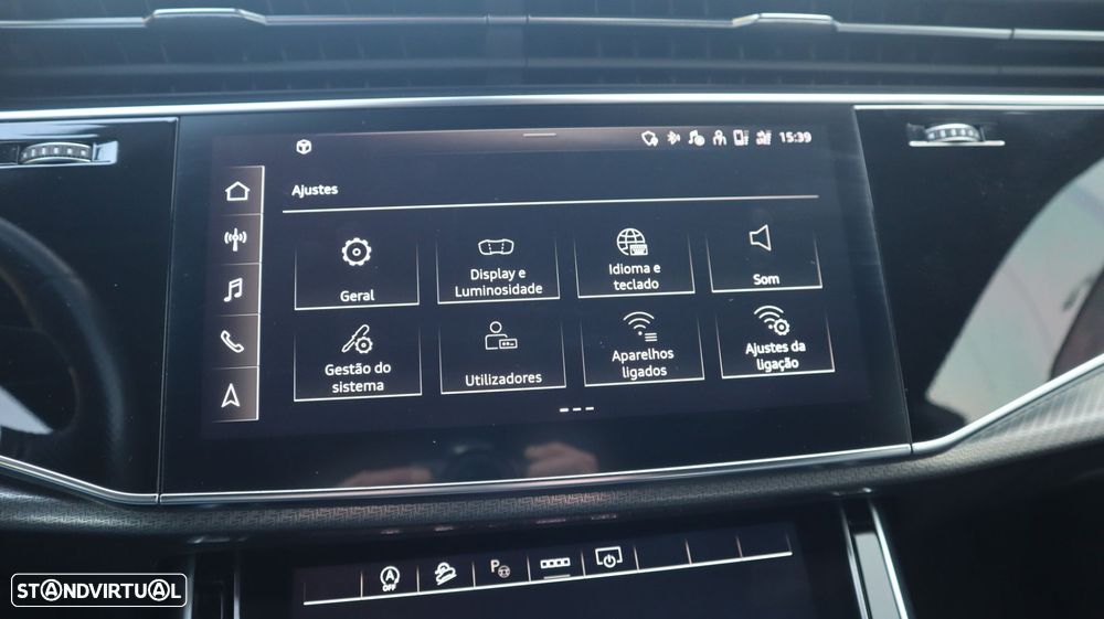 Audi RS Q8 4.0 TFSI quattro Tiptronic - 36