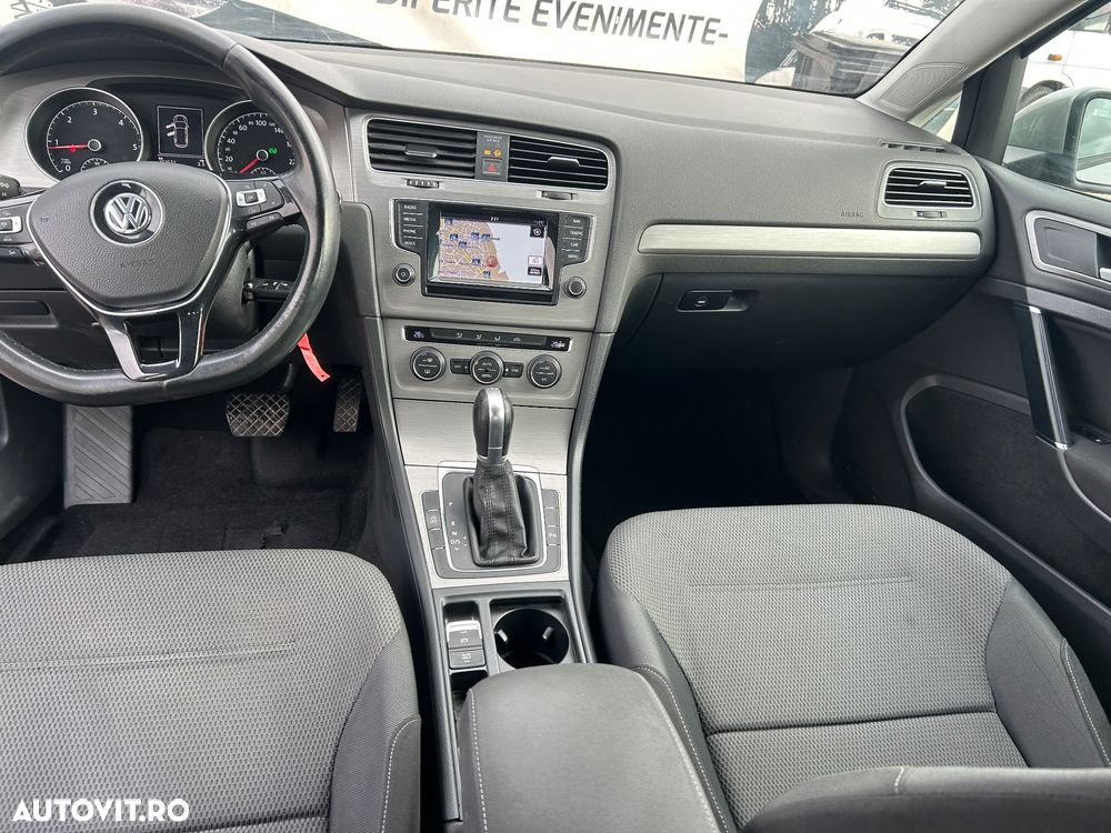 Volkswagen Golf 1.6 TDI BlueMotion Technology DSG Comfortline - 14