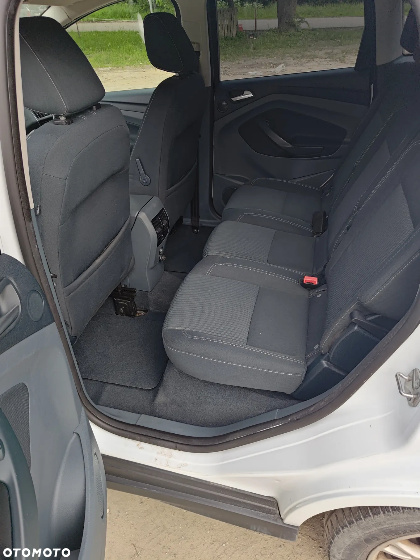 Ford C-MAX 2.0 TDCi Trend - 9