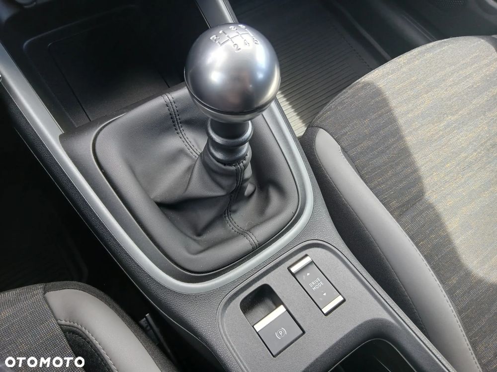Jeep Avenger 1.2 GSE T3 Longitude FWD - 11