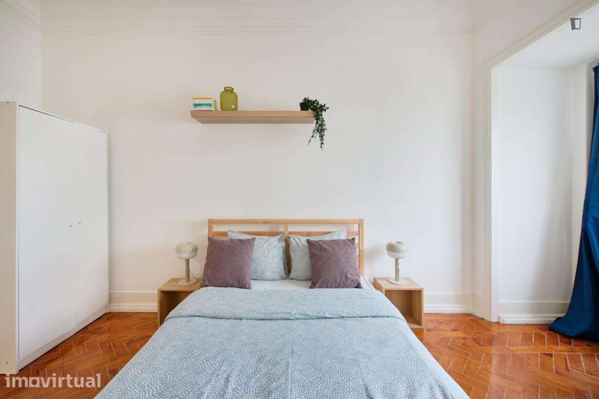 Quarto - localizado em Entrecampos Lisbon - Grande imagem: 5/42