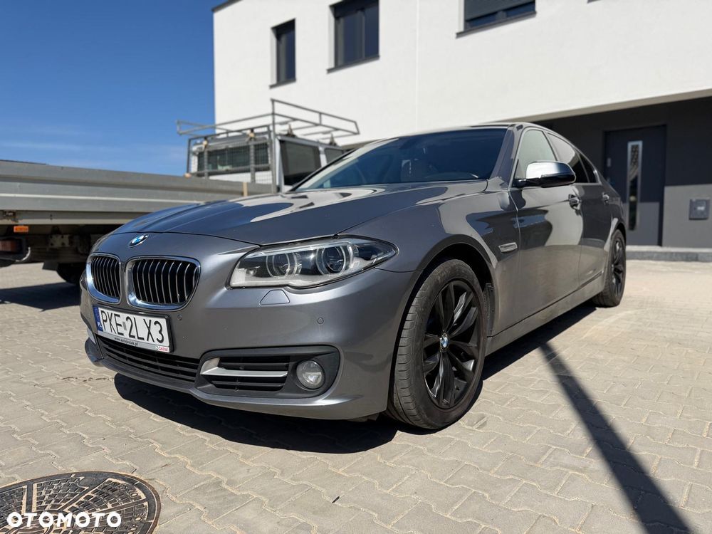 BMW Seria 5 520d xDrive Luxury Line - 3