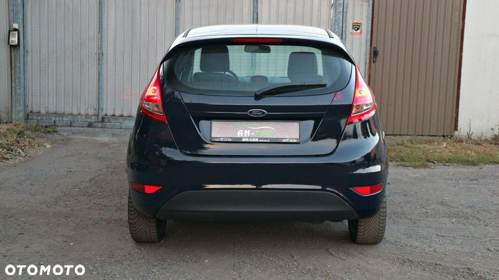 Ford Fiesta 1.25 Trend - 30