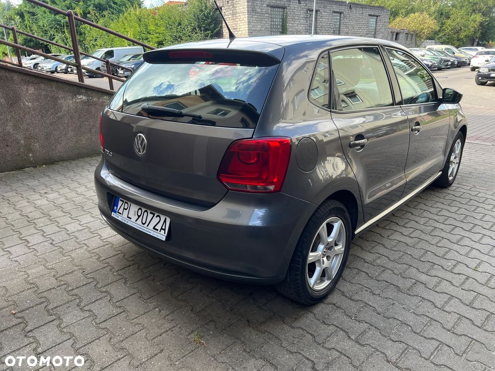 Volkswagen Polo - 4