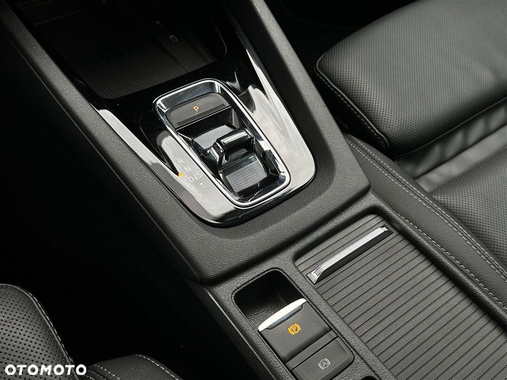 Skoda Octavia 2.0 TDI SCR Style DSG - 17