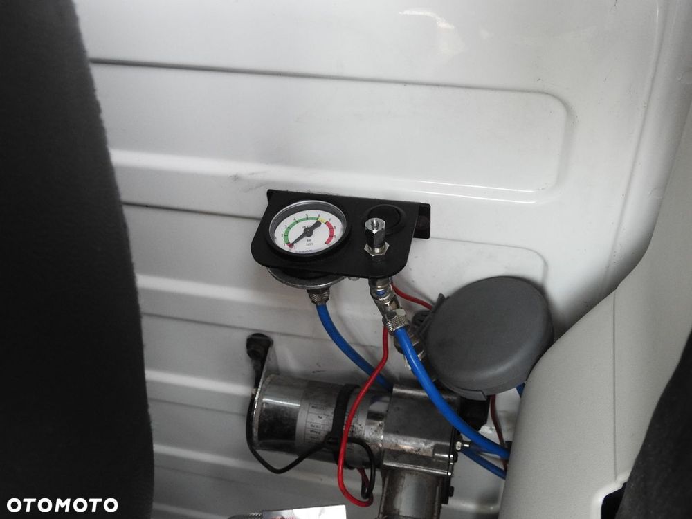 Citroën JUMPER PLANDEKA 10 PALET TEMPOMAT KLIMATYZACJA LEDY PNEUMATYKA 165KM - 23