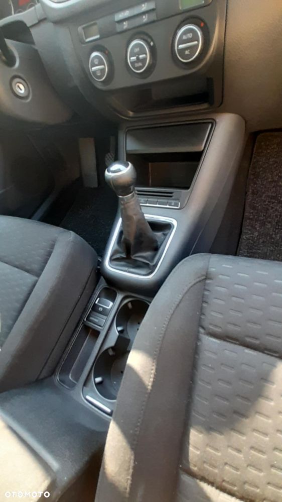 Volkswagen Tiguan - 15