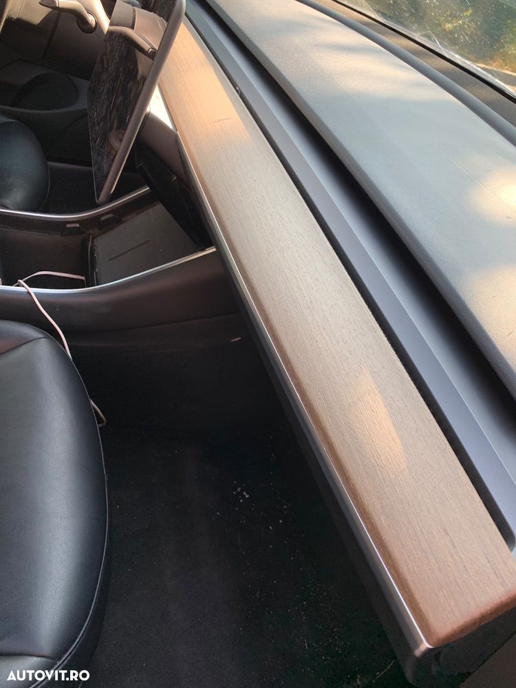 Tesla Model 3 Standard Reichweite Plus Hinterradantrieb - 10