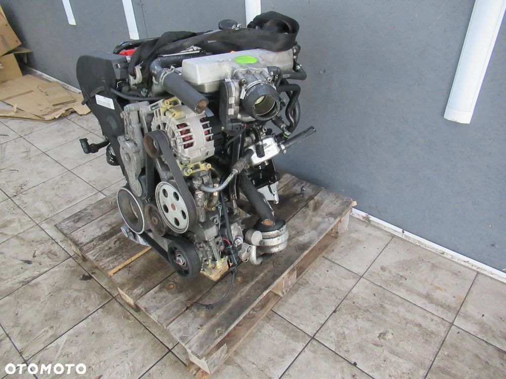 Silnik kompletny 1.8t BFB 163 KM A4 b7 - 4