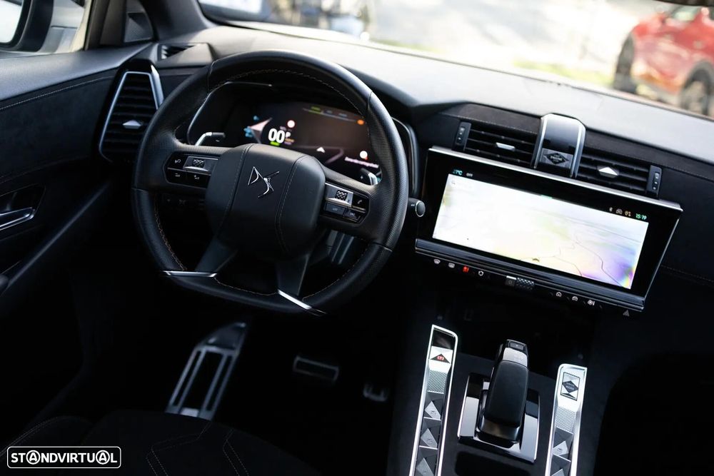 DS DS7 Crossback E-Tense Performance Line EAT8 - 3