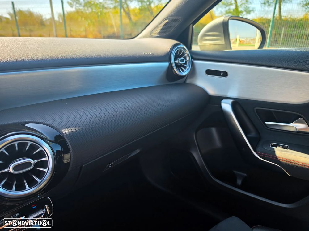 Mercedes-Benz A 180 d AMG Line Aut. - 23