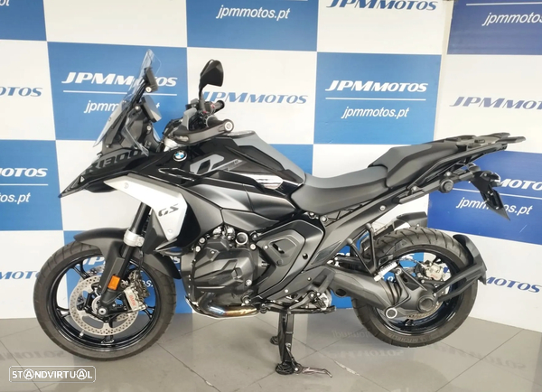 BMW R 1300 GS TRIPLE BLACK