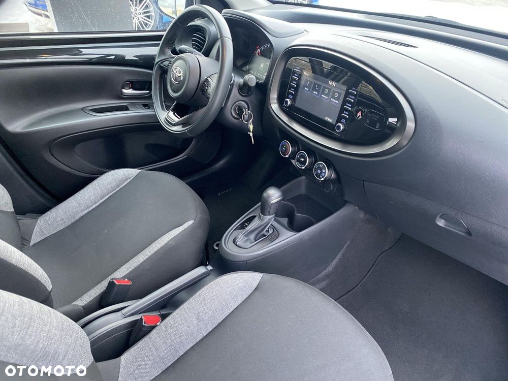 Toyota Aygo X - 24