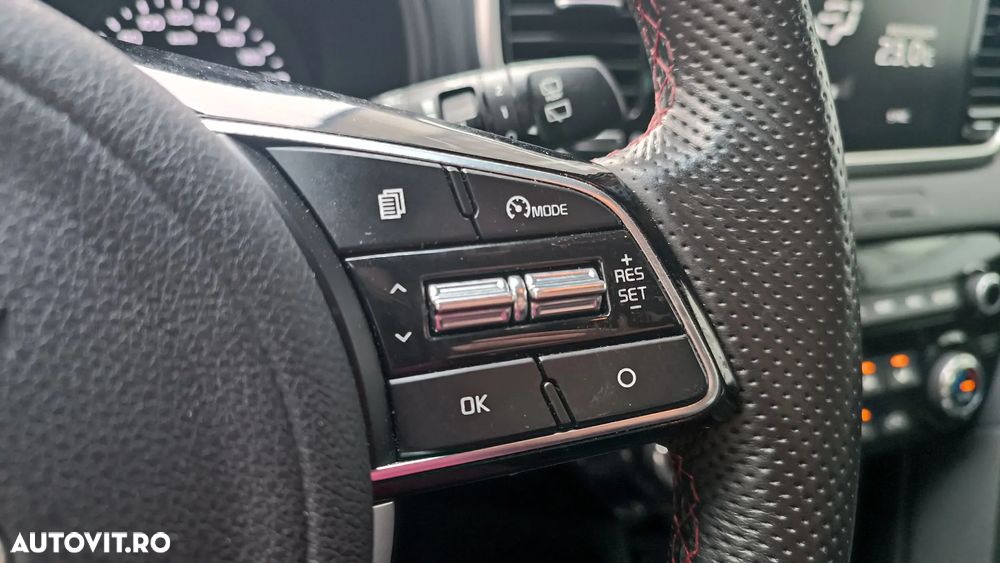 Kia Sportage 1.6 T-GDI 6MT 4x4 GT Line - 29