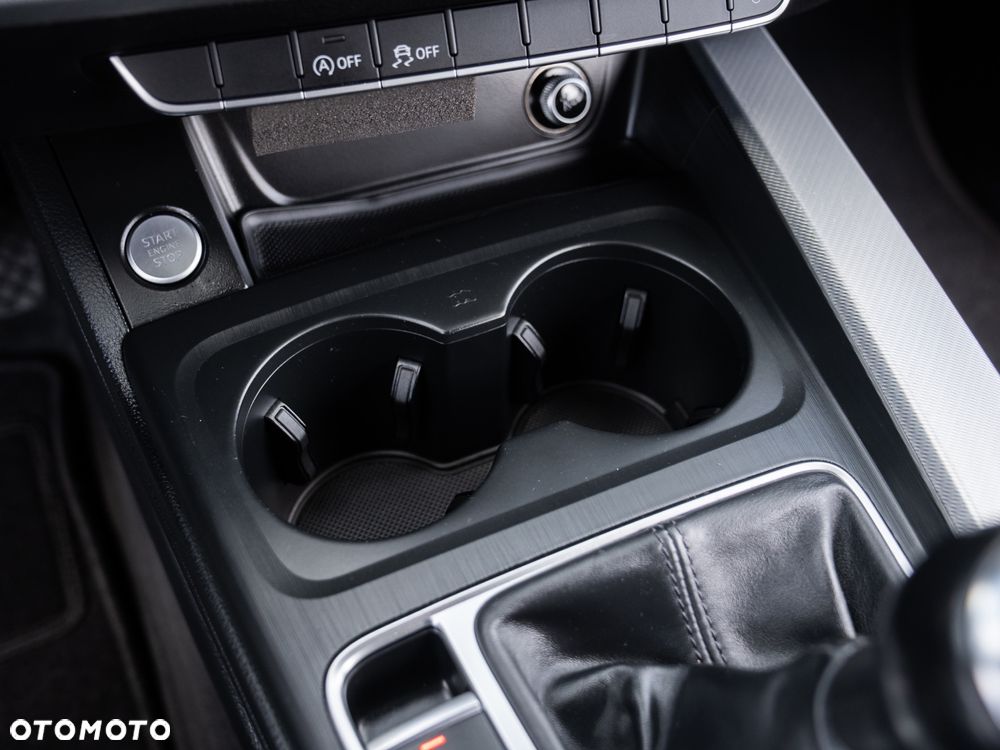 Audi A4 Avant 2.0 TDI DPF S line Sportpaket - 36