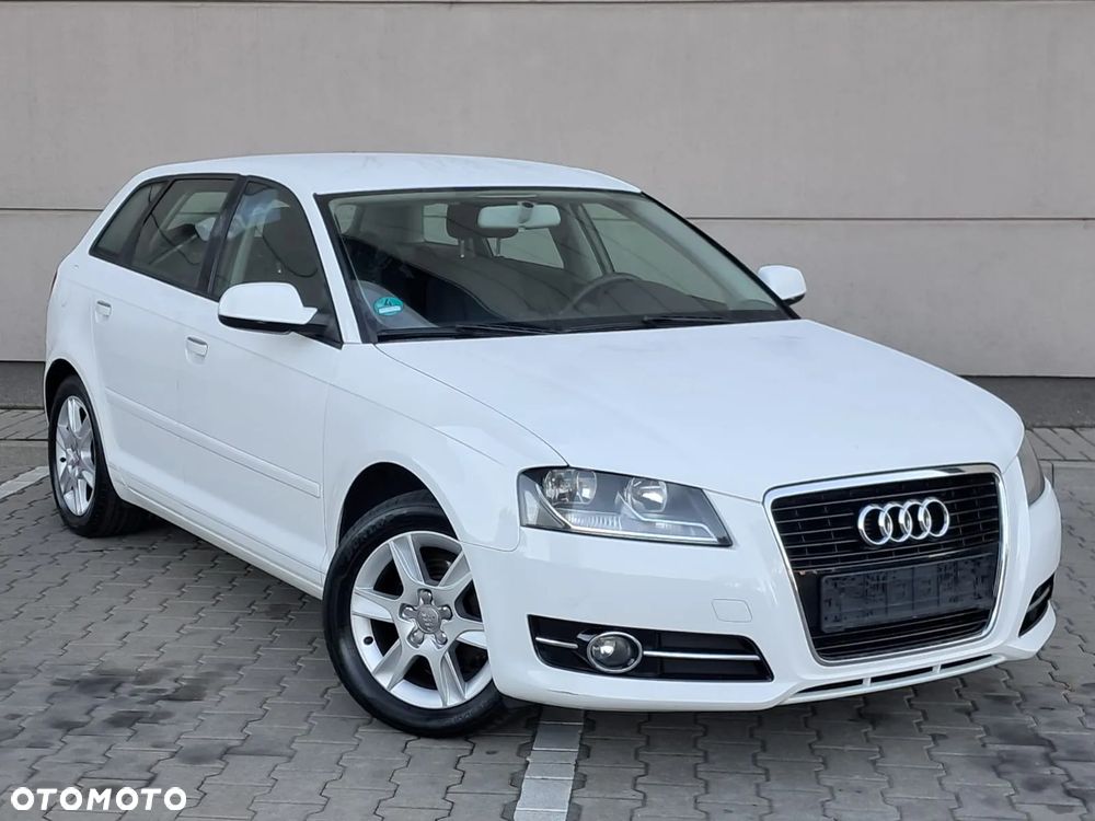Audi A3 1.6 Limited Edition - 4