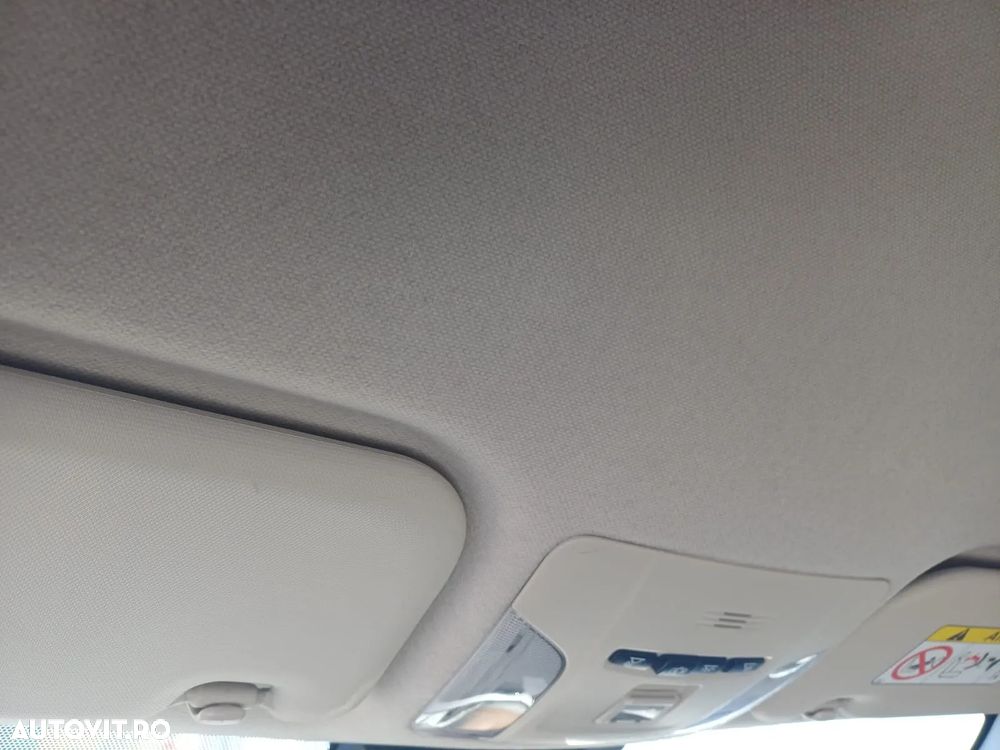 Toyota Corolla Sedan 1.8 HSD Business Plus - 24