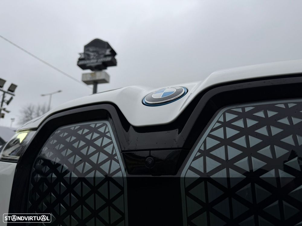 BMW iX xDrive 40 Pack Desportivo - 6