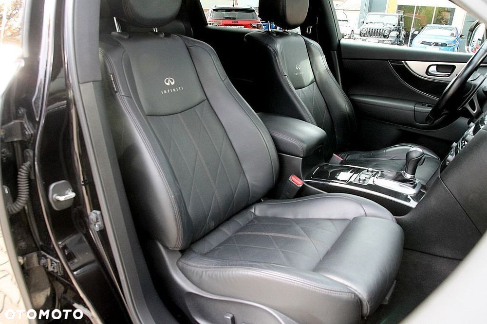 Infiniti FX FX37 S - 27