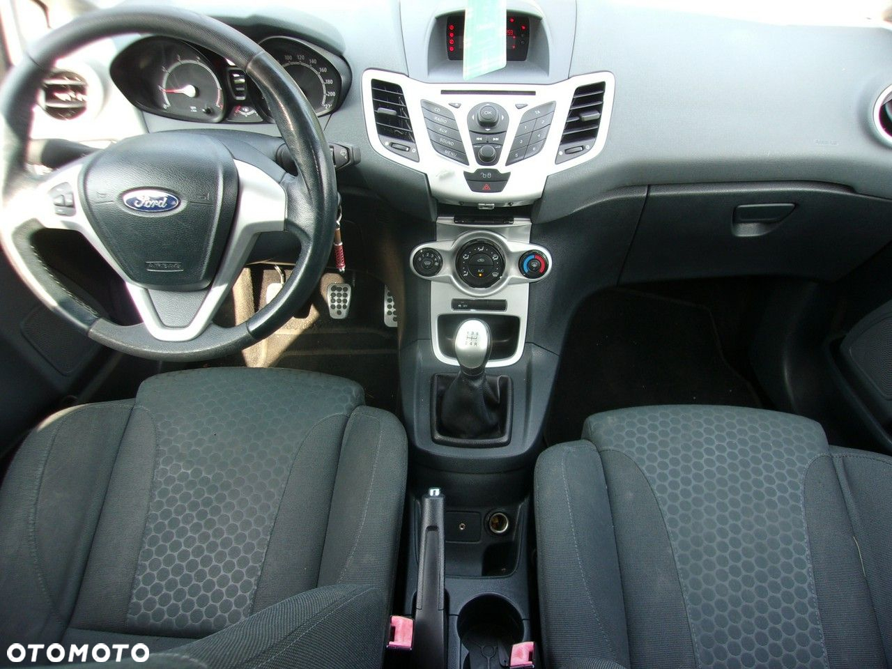 Ford Fiesta 1.6 Sport - 13