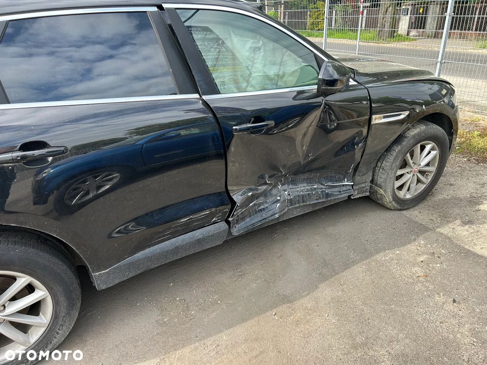Jaguar F-Pace 20d AWD Prestige - 5