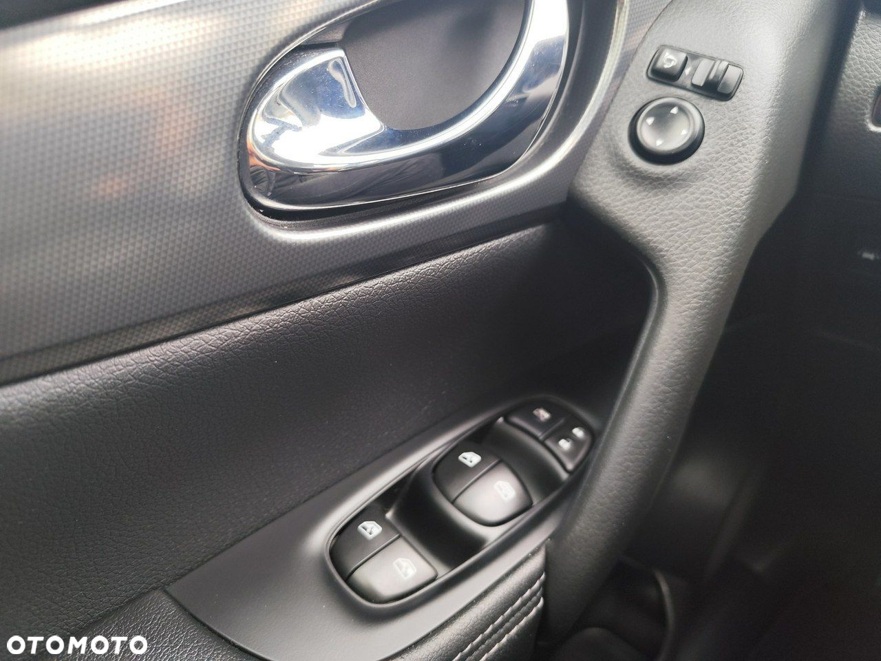 Nissan Qashqai - 15